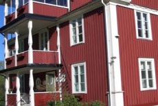Отель Tvetagardens Vandrarhem в городе Содерталге, Швеция