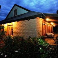 Отель Kangaroo Island Garden Cottages в городе Эму Бей, Австралия