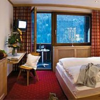 Отель Hotel Landhaus Sonnblick в городе Wald am Arlberg, Австрия