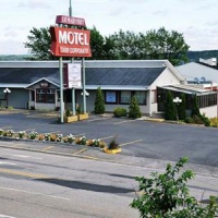 Отель Motel Le Martinet в городе La Pocatiere, Канада