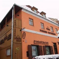 Отель Voros Pension в городе Тыргу-Секуйеск, Румыния