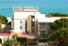 Отель Amaraigua Hotel Malgrat De Mar в городе Мальграт-де-Мар, Испания