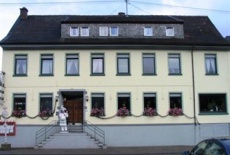 Отель Indien-Tajmahal в городе Кирн, Германия