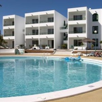 Отель Aparthotel Blue Sea Costa Teguise Beach в городе Тегисе, Испания