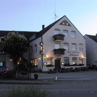 Отель Schwanen Hotel-Restaurant в городе Кель, Германия