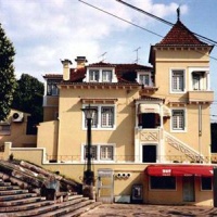 Отель Alentejana Residencial в городе Коимбра, Португалия