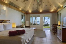Отель Outrigger On The Lagoon в городе Сингатока, Фиджи