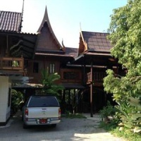 Отель Ruen Pathalika в городе Ампхава, Таиланд