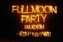 Пляжная вечеринка Full Moon Party на острове Панган