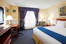 Отель Holiday Inn Express Hotel And Suites Buffalo Airport в городе Эверетт, США