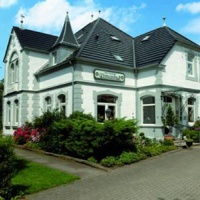 Отель Hotel Ulmenhof в городе Бредштедт, Германия
