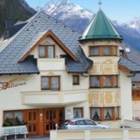 Отель Hotel Garni Bellevue в городе Ишгль, Австрия