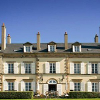 Отель Chateau d'Ygrande в городе Йгранд, Франция