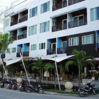 Отель Benyada Lodge Phuket в городе Чернгталай, Таиланд