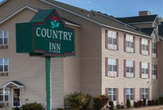 Отель Country Inn & Suites Forest Lake в городе Форест-Лейк, США