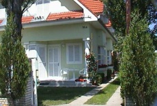 Отель Csokonai guesthouse в городе Замарди, Венгрия