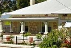 Отель MacDonnell House в городе Наракурт, Австралия
