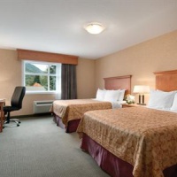 Отель BEST WESTERN Sicamous Inn в городе Сикамаус, Канада