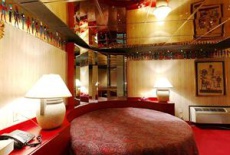 Отель Pocono Palace Resort в городе Маршолс Крик, США