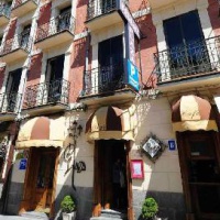 Отель Hostal Plaza Segovia в городе Сеговия, Испания