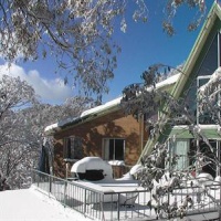Отель Ripparoo Ski Lodge в городе Фолс Крик, Австралия