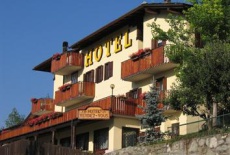 Отель Hotel Rendez-Vous Aymavilles в городе Эмавиль, Италия