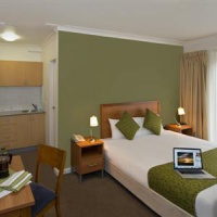 Отель Leisure Inn Spires Blue Mountains в городе Леура, Австралия