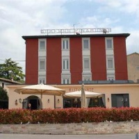 Отель Pinamonte в городе Костермано, Италия