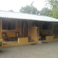Отель Holiday Cottage в городе Сигирия, Шри-Ланка