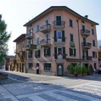 Отель Albergo Centrale Hotel Fino del Monte в городе Фино-дель-Монте, Италия