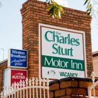 Отель The Charles Sturt Motor Inn в городе Кобрам, Австралия