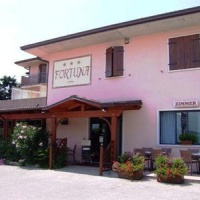 Отель Hotel Ristorante Fortuna в городе Костермано, Италия