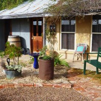 Отель Little Para Cottage в городе Тананда, Австралия
