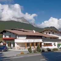 Отель Hotel Edelweiss Nauders в городе Наудерс, Австрия