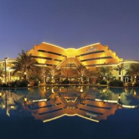 Отель Moevenpick Hotel Bahrain в городе Манама, Бахрейн