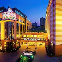Отель Novotel Wuhan Xinhua в городе Ухань, Китай