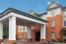 Отель Comfort Inn Gloucester (Virginia) в городе Чесапик-Мэтьюс, США