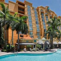 Отель Embassy Suites Miami International Airport в городе Майами, США