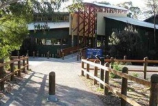 Отель Lake St Clair Wilderness Resort в городе Тарралиа, Австралия