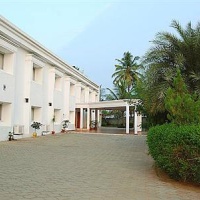 Отель Poppys Hotel в городе Тирупур, Индия