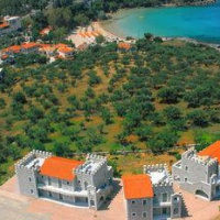 Отель Nefeli Apartments Stoupa в городе Ступа, Греция