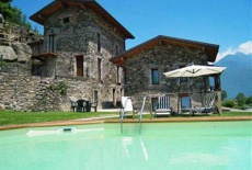 Отель Residence Borgo Francone в городе Колико, Италия