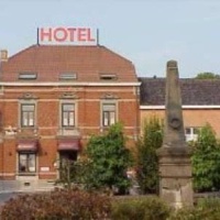 Отель Hotel Restaurant Les Auges в городе Брюжлет, Бельгия