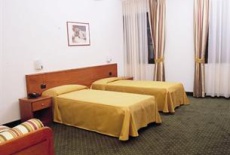 Отель Hotel Serenella Gazzaniga в городе Гаццанига, Италия