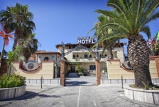 Отель Hotel Smeraldo Qualiano в городе Квалиано, Италия