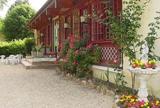 Отель Auberge Manoir de Saint Herem в городе Барбизон, Франция