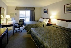 Отель Comfort Inn 1000 Islands в городе Лансдаун, Канада