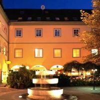 Отель Hotel Goldener Brunnen Klagenfurt am Worthersee в городе Клагенфурт, Австрия