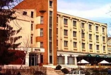 Отель Cantemir Hotel Husi в городе Хуши, Румыния
