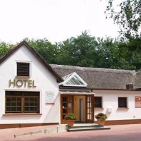 Отель Hotel Kleine Residenz am Tierpark в городе Перлеберг, Германия